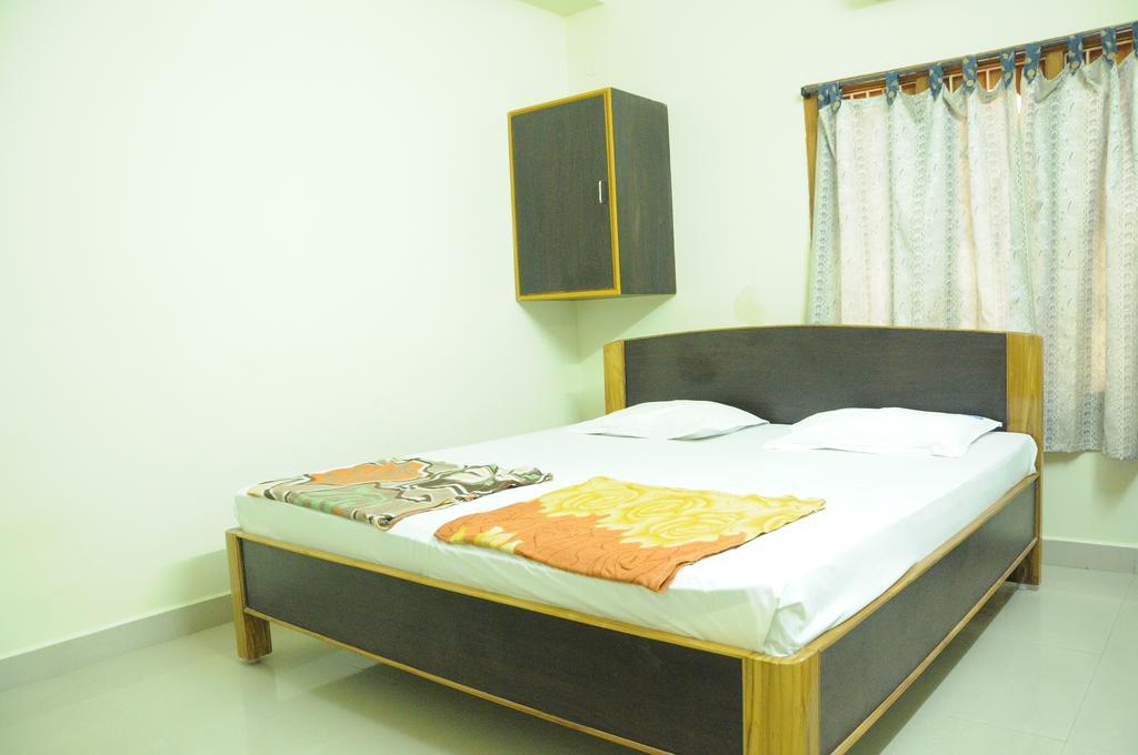 Hotel Agarala Residency ティルパティ エクステリア 写真